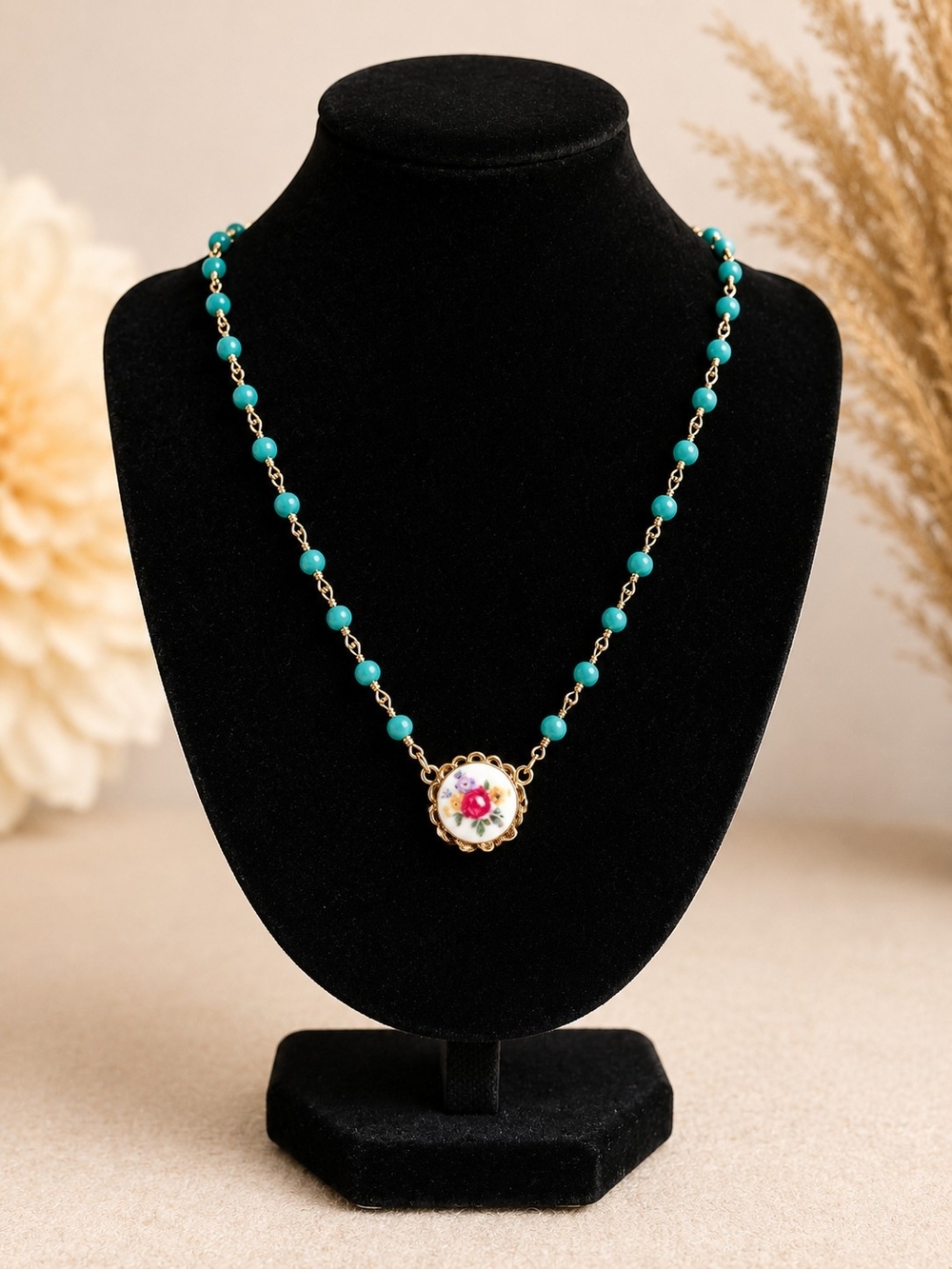 Turquoise Beaded Floral Pendant Necklace